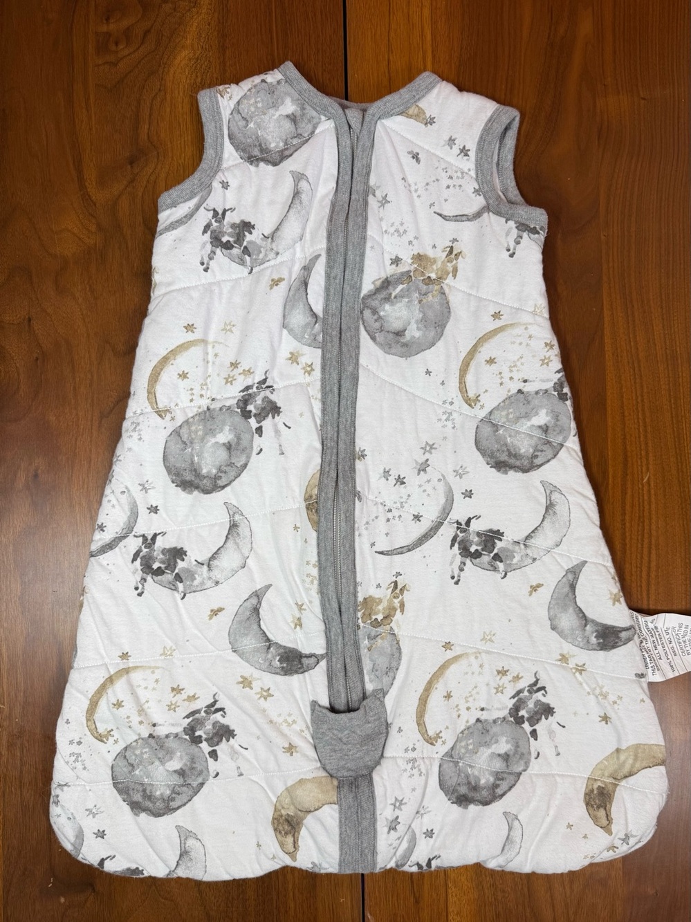 Burt’s Bees Sleep Sack QUILTED Moon Stars Cow white Gray gold Size S Age 0-6 mos